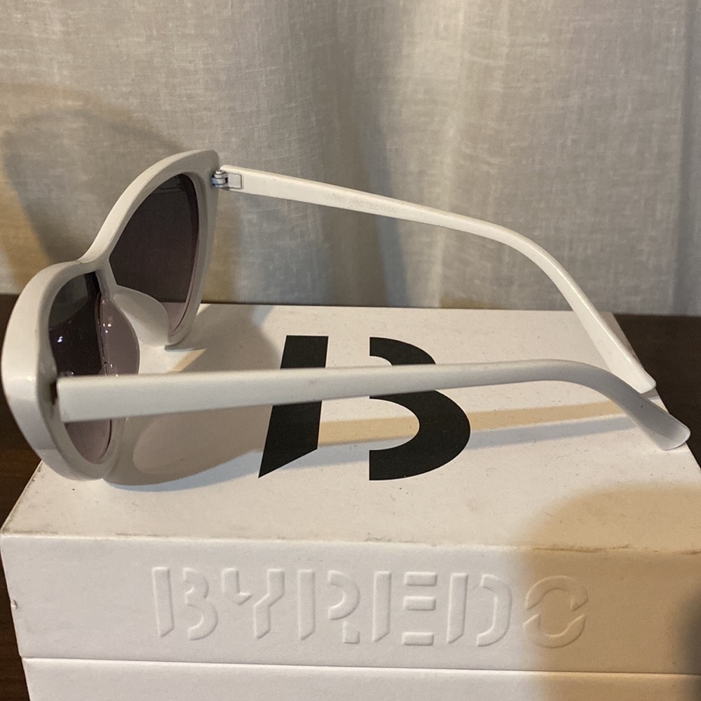 White Sunglasses - Picture 2 of 2